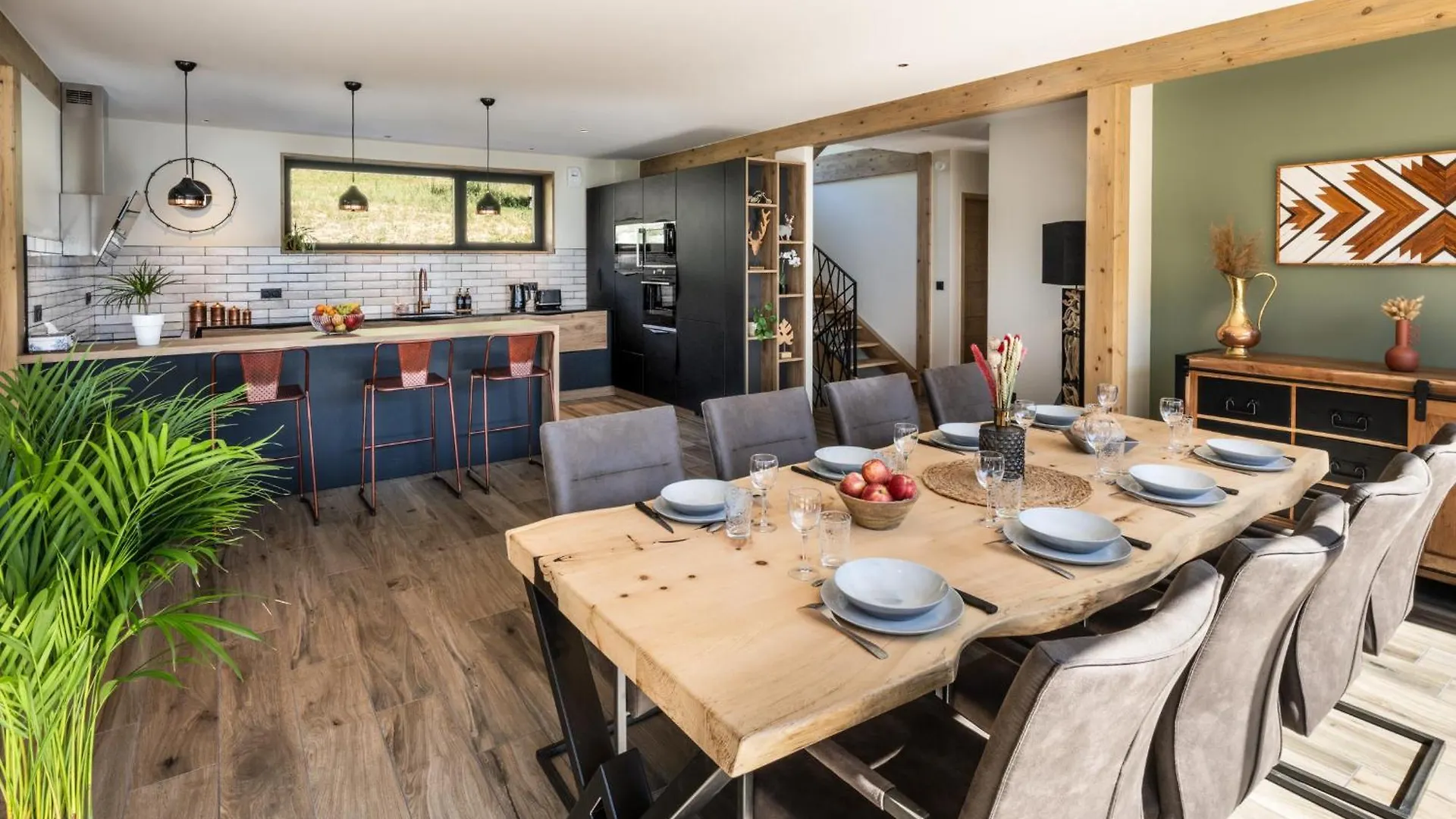 Chalet Neuf, Jacuzzi, Piscine Mai-Sept, Petanque, Proche Paradiski La Plagne 0*,